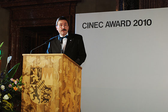 Dr. Michael Neubauer